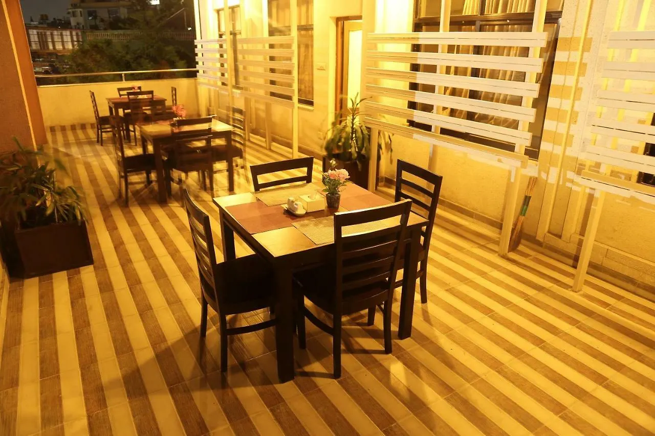 Hotel Hema Kathmandu 3*,